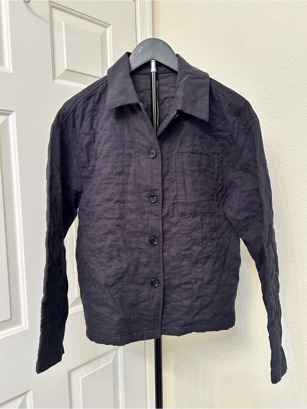 NWT Organic Cotton Women's Black Button-Front Lightweight Jacket